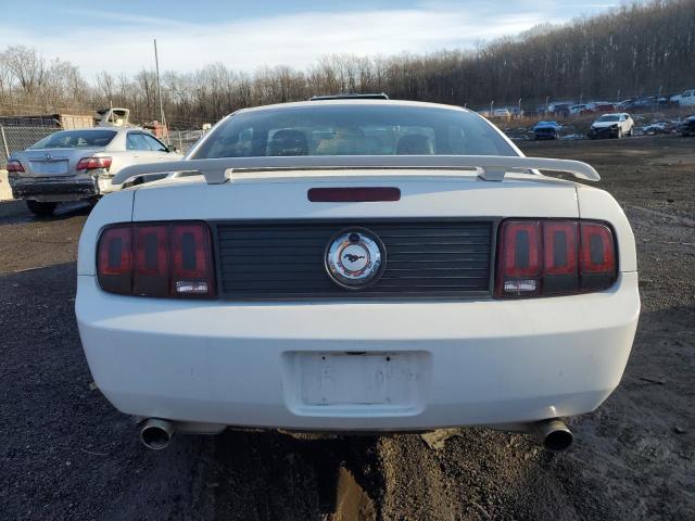 Photo 6 from auction – 2005 FORD MUSTANG with VIN 1ZVFT80N155194380