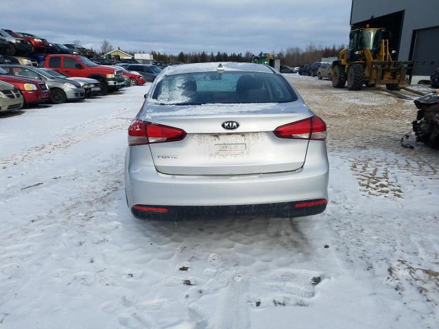Photo 6 from auction – 2018 KIA FORTE LX with VIN 3KPFL4A75JE181464