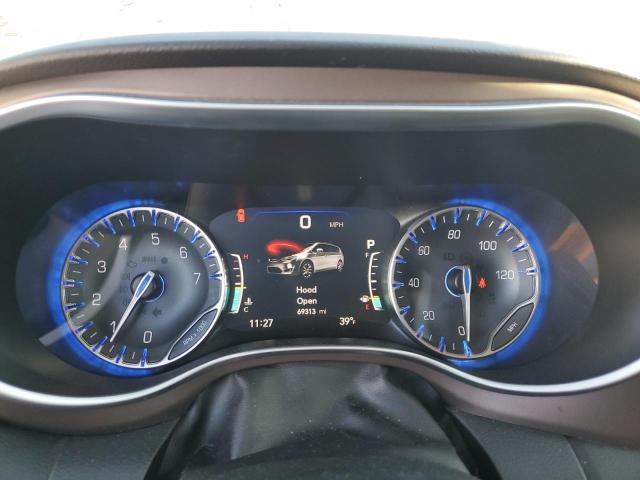 Photo 9 from auction – 2017 CHRYSLER PACIFICA T with VIN 2C4RC1EGXHR637859