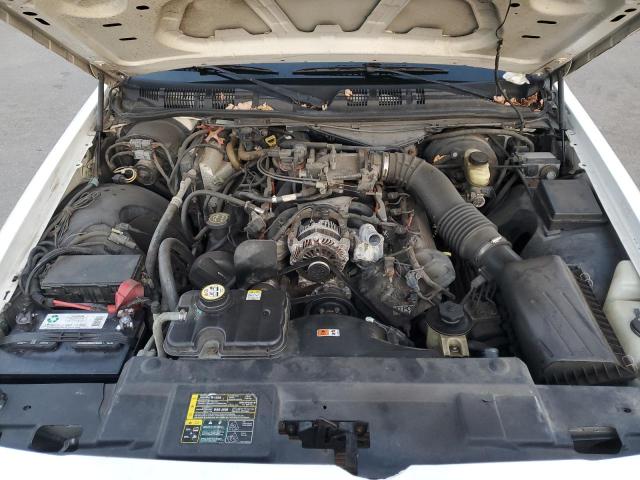 Photo 11 from auction – 2004 FORD CROWN VICT with VIN 2FAHP71W04X169488