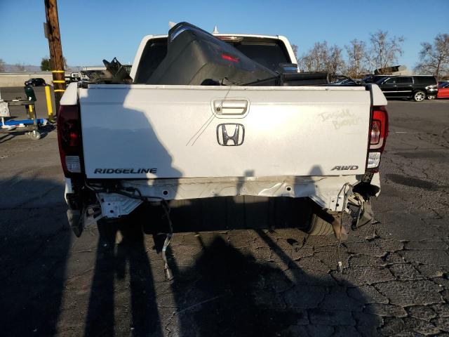 Photo 6 from auction – 2020 HONDA RIDGELINE with VIN 5FPYK3F76LB015571