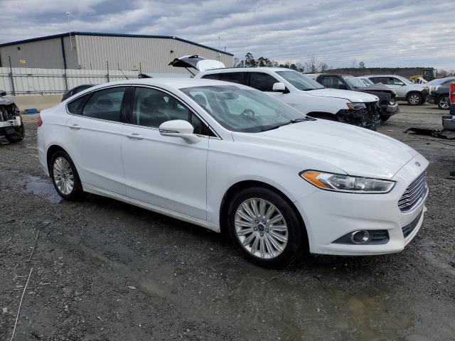 Foto 4 de la subasta – 2016 FORD FUSION SE con VIN 3FA6P0LU4GR317641