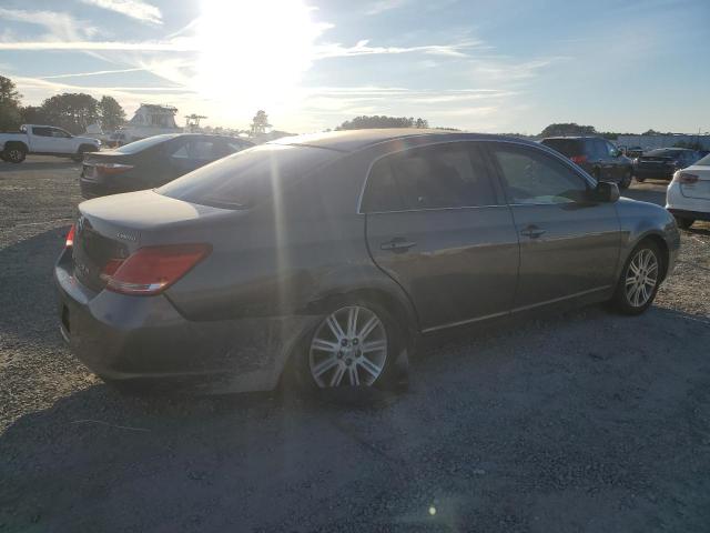 Photo 3 from auction – 2005 TOYOTA AVALON XL with VIN 4T1BK36B95U060741