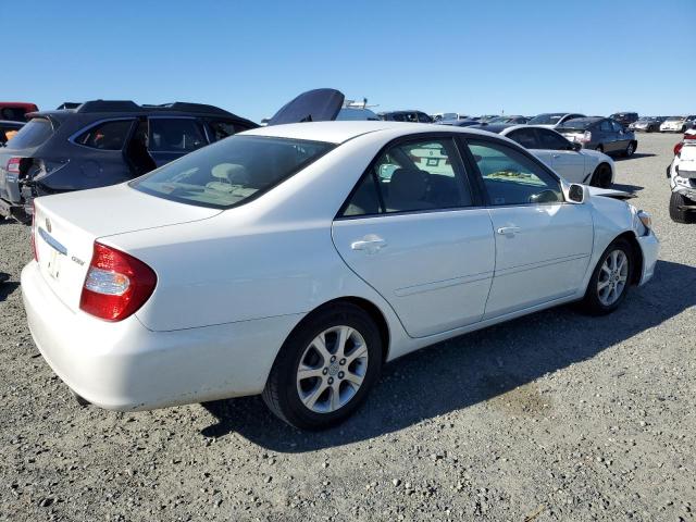 Photo 3 from auction – 2004 TOYOTA CAMRY LE with VIN JTDBE30K740283371