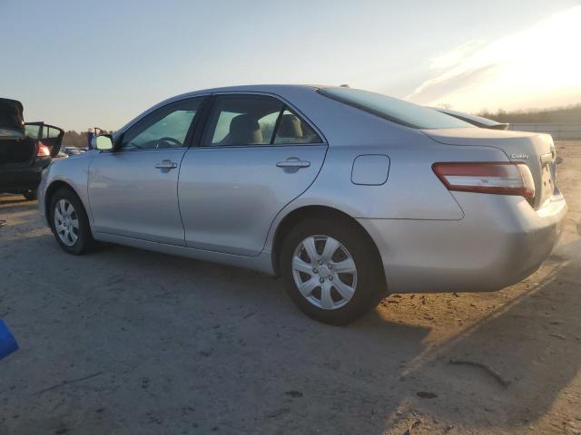 Zdjęcie 2 z aukcji – 2011 TOYOTA CAMRY BASE z VIN 4T1BF3EK3BU605351