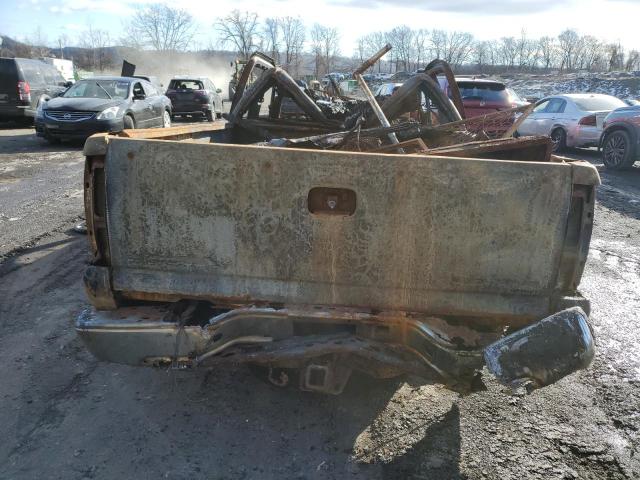 Photo 6 from auction – 2005 CHEVROLET SILVERADO with VIN 1GCEK19B95E249854