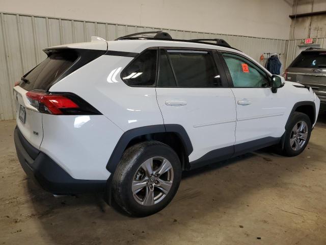 Photo 3 from auction – 2022 TOYOTA RAV4 XLE with VIN 2T3W1RFV0NC208656