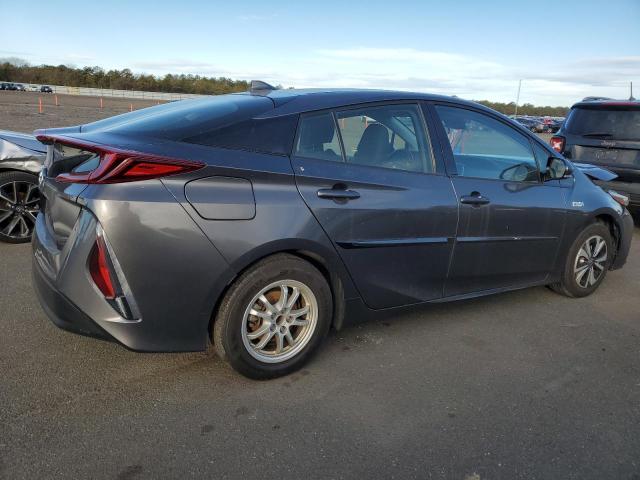 Photo 3 from auction – 2018 TOYOTA PRIUS PRIM with VIN JTDKARFP8J3089217
