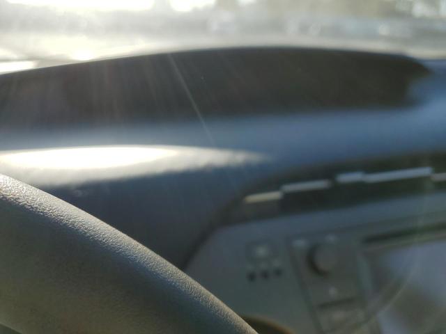 Photo 9 from auction – 2013 TOYOTA PRIUS with VIN JTDKN3DU4D0346812