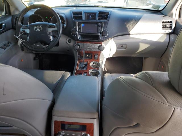 Photo 8 from auction – 2013 TOYOTA HIGHLANDER with VIN 5TDDK3EH1DS196464