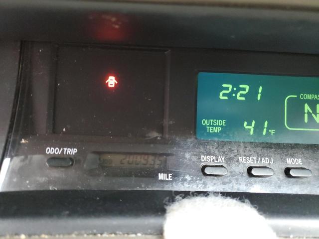 Photo 9 from auction – 2003 TOYOTA AVALON XL with VIN 4T1BF28B03U337818