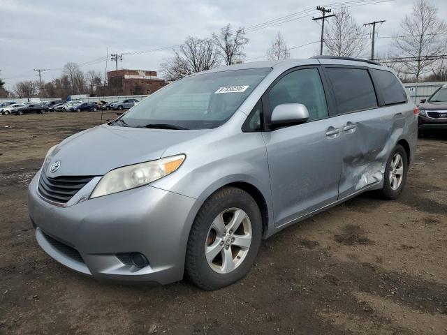 TOYOTA SIENNA LE 2011 with VIN 5TDKK3DC9BS056074 - Photo from auction