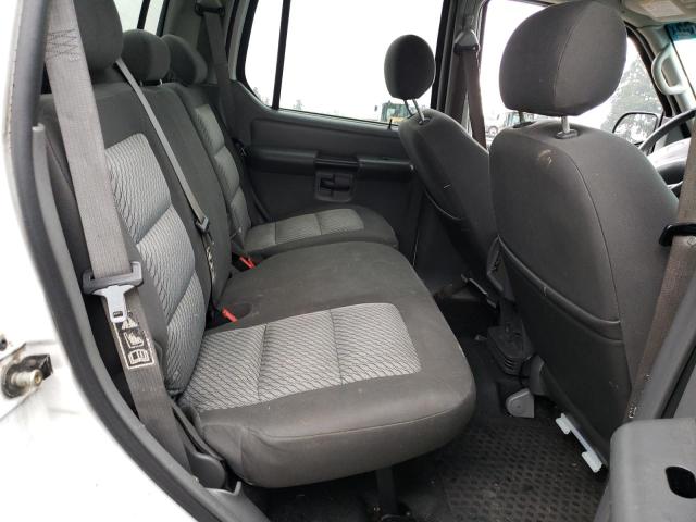 Photo 10 from auction – 2004 FORD EXPLORER S with VIN 1FMZU77K84UA46049