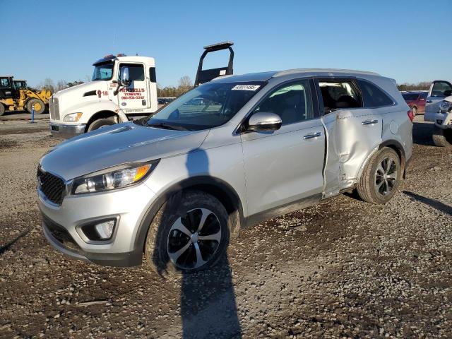 KIA SORENTO EX 2016 with VIN 5XYPH4A52GG093505 - Photo from auction