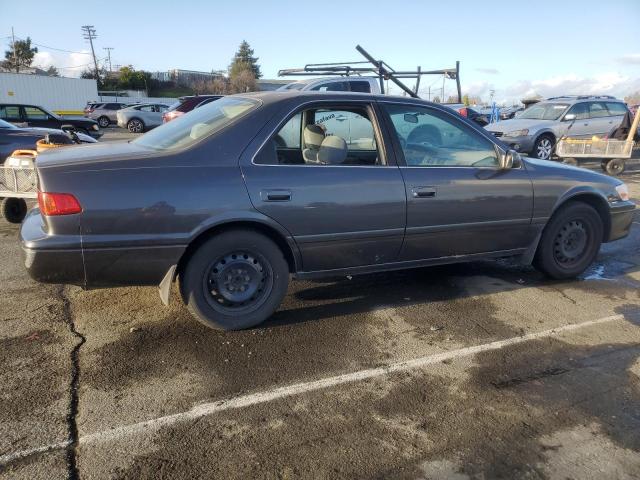 Photo 3 from auction – 2000 TOYOTA CAMRY with VIN JT2BG22K4Y0528031