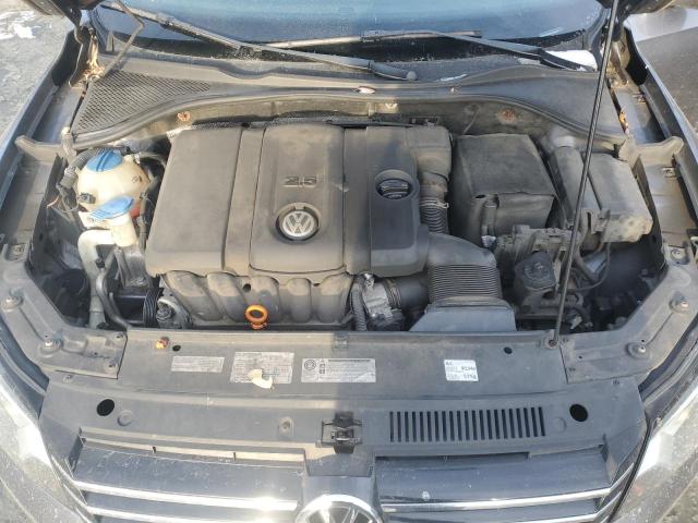 Photo 11 from auction – 2012 VOLKSWAGEN PASSAT SE with VIN 1VWBP7A36CC025507