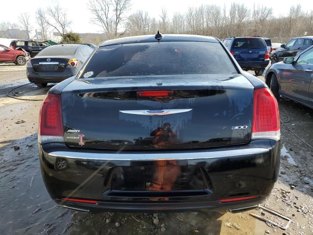 Photo 6 from auction – 2018 CHRYSLER 300 LIMITE with VIN 2C3CCAKG0JH250554