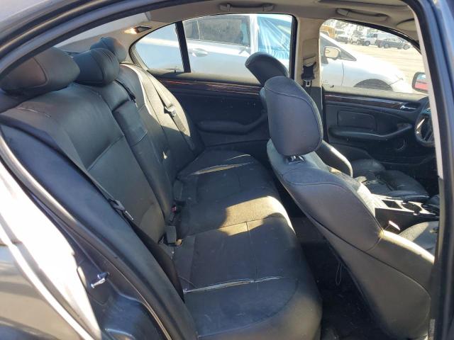 Photo 10 from auction – 2003 BMW 325 I with VIN WBAAZ33443PH35523