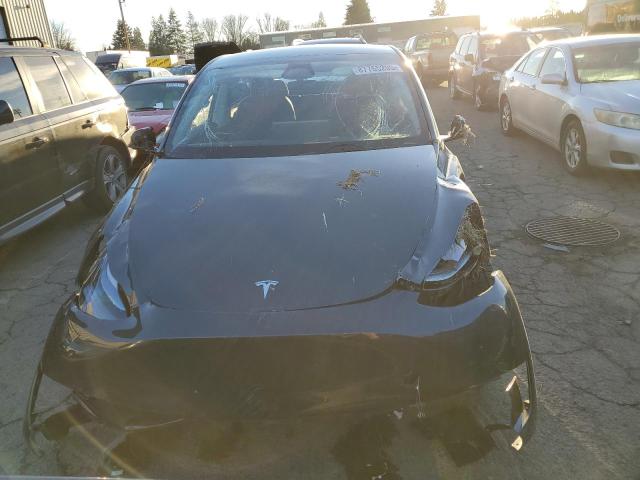 Photo 5 from auction – 2025 TESLA MODEL Y with VIN 7SAYGDEEXSF281774
