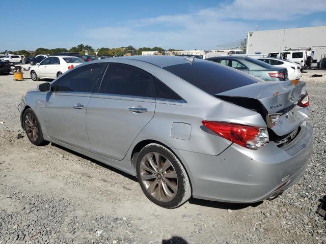 Photo 2 from auction – 2013 HYUNDAI SONATA SE with VIN 5NPEC4AC3DH726943