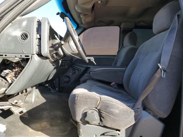 Photo 7 from auction – 2002 CHEVROLET SILVERADO with VIN 2GCEC19V121427955