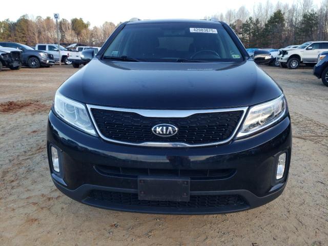 Photo 5 from auction – 2015 KIA SORENTO LX with VIN 5XYKTDA74FG608366