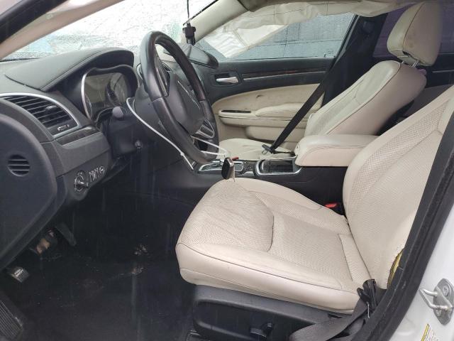 Photo 7 from auction – 2018 CHRYSLER 300 LIMITE with VIN 2C3CCAKG3JH177535