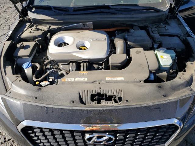 Photo 11 from auction – 2016 HYUNDAI SONATA HYB with VIN KMHE24L12GA014560