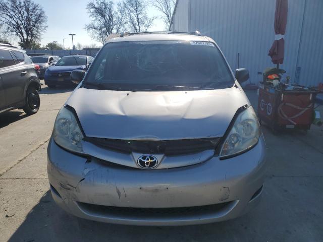 Photo 5 from auction – 2010 TOYOTA SIENNA CE with VIN 5TDKK4CC6AS323869
