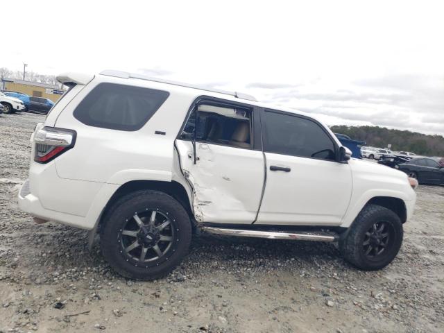 Photo 3 from auction – 2018 TOYOTA 4RUNNER SR with VIN JTEZU5JR2J5167823