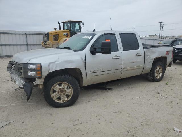 CHEVROLET SILVERADO 2011 with VIN 3GCPKSE32BG304002 - Photo from auction