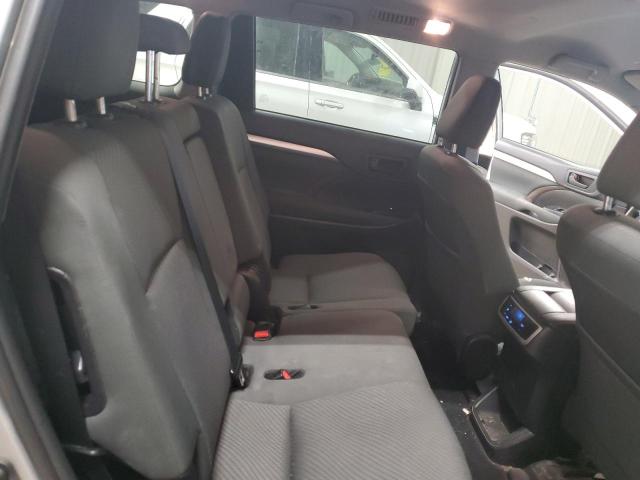 Photo 11 from auction – 2019 TOYOTA HIGHLANDER with VIN 5TDZZRFHXKS298555