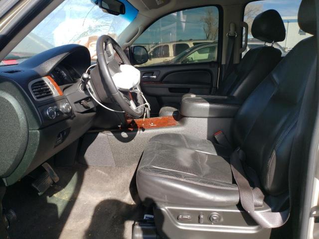 Photo 7 from auction – 2011 CHEVROLET SUBURBAN K with VIN 1GNSKKE32BR105355