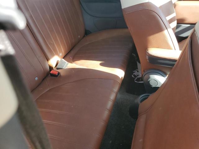 Photo 10 from auction – 2015 FIAT 500 LOUNGE with VIN 3C3CFFER0FT562101