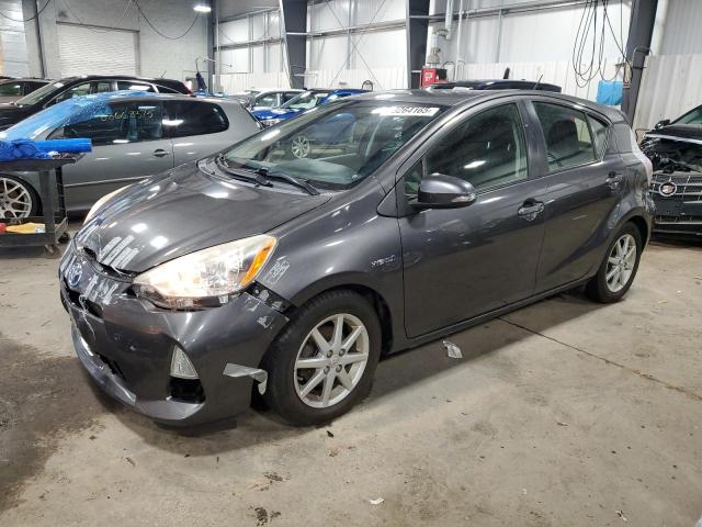 TOYOTA PRIUS C 2013 with VIN JTDKDTB36D1554567 - Photo from auction