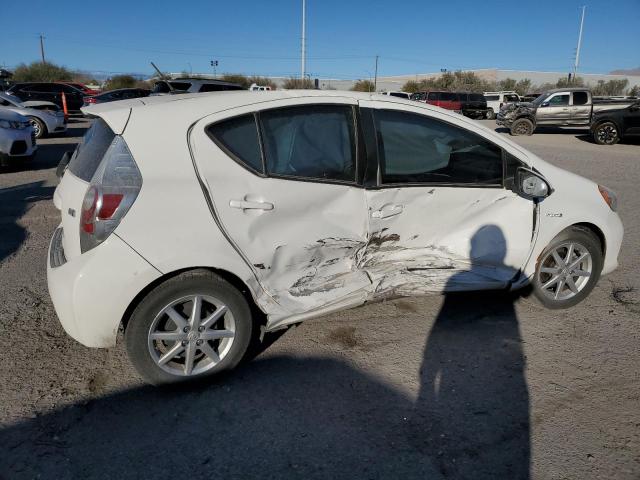 Photo 3 from auction – 2013 TOYOTA PRIUS C with VIN JTDKDTB32D1552783