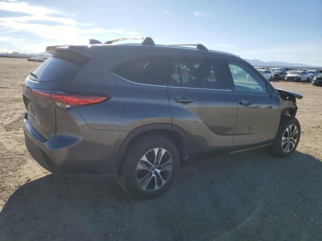 Photo 3 from auction – 2022 TOYOTA HIGHLANDER with VIN 5TDHZRAHXNS114867