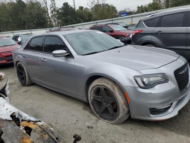 Photo 4 from auction – 2018 CHRYSLER 300 S with VIN 2C3CCABG4JH266580