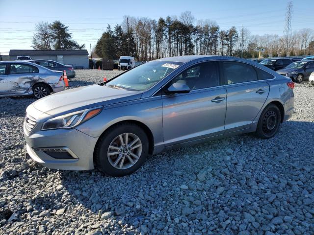 HYUNDAI SONATA SE 2015 with VIN 5NPE24AF8FH004996 - Photo from auction