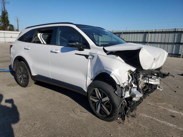 Photo 4 from auction – 2023 KIA SORENTO S with VIN 5XYRL4LC8PG171014