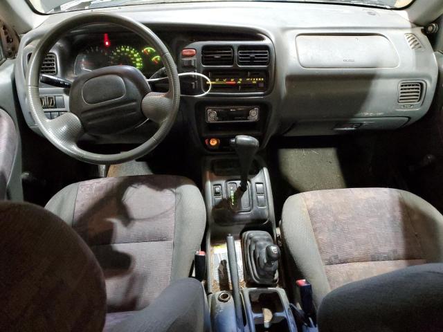 Photo 8 from auction – 1999 CHEVROLET TRACKER with VIN 2CNBJ18C0X6922291