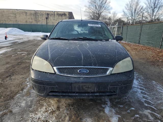 Photo 5 from auction – 2005 FORD FOCUS ZX4 with VIN 1FAFP34N65W299887