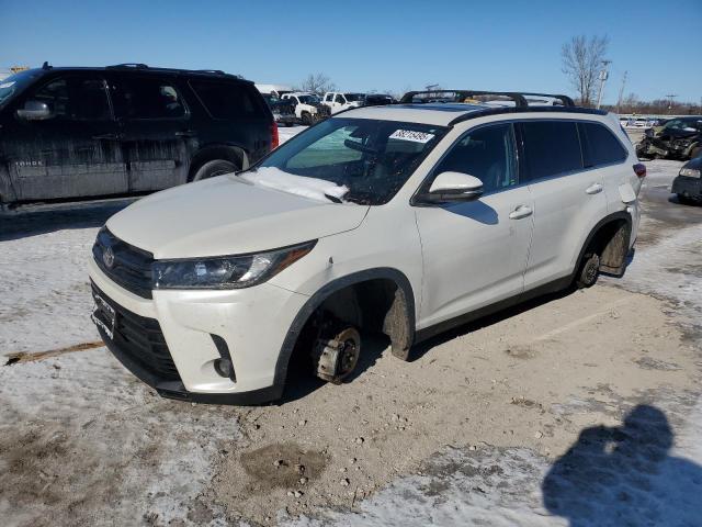 Photo 1 from auction – 2019 TOYOTA HIGHLANDER with VIN 5TDJZRFH5KS617289