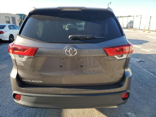 Photo 6 from auction – 2017 TOYOTA HIGHLANDER with VIN 5TDZZRFHXHS213299