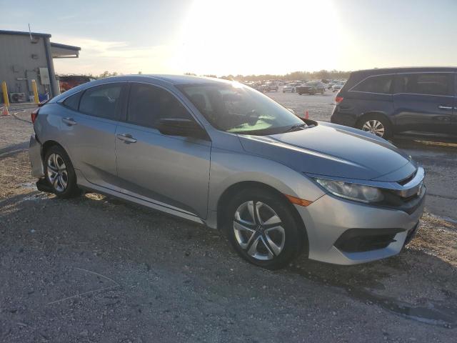 Photo 4 from auction – 2017 HONDA CIVIC LX with VIN 19XFC2F56HE049772
