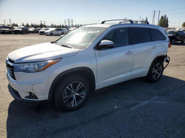 TOYOTA HIGHLANDER 2016 с VIN 5TDJKRFH0GS348064 - Фото с аукциона