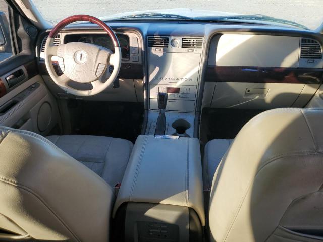 Photo 8 from auction – 2003 LINCOLN NAVIGATOR with VIN 5LMFU27R73LJ42176