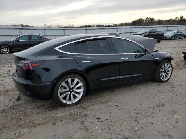 Photo 3 from auction – 2018 TESLA MODEL 3 with VIN 5YJ3E1EB1JF067336