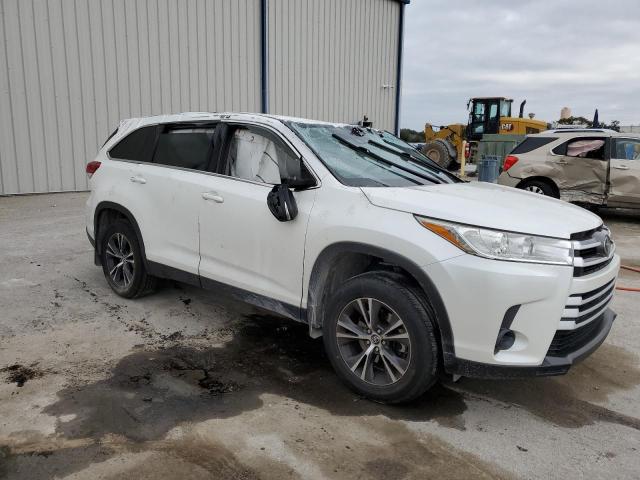 Photo 4 from auction – 2019 TOYOTA HIGHLANDER with VIN 5TDZZRFH7KS360672