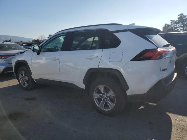 Photo 2 from auction – 2022 TOYOTA RAV4 XLE with VIN 2T3W1RFV3NC212992